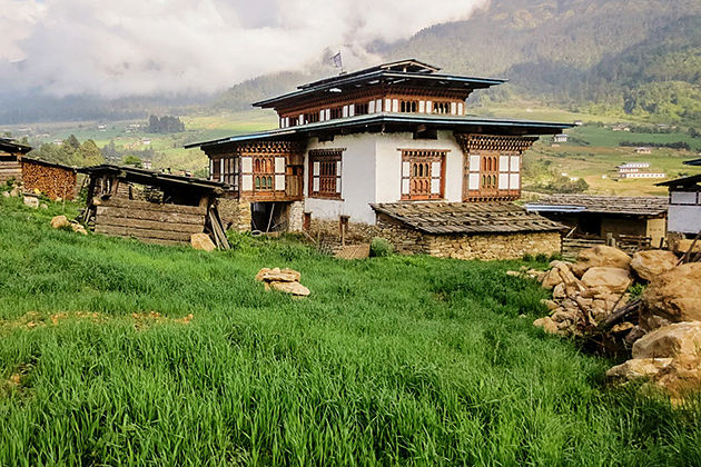 a farmhouse in bhutan | bhutan homestay experience